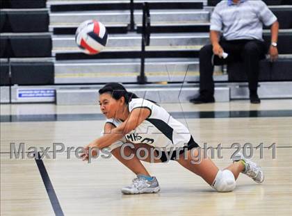Thumbnail 3 in La Salle @ Monrovia photogallery.