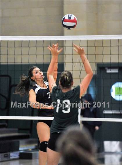 Thumbnail 1 in La Salle @ Monrovia photogallery.