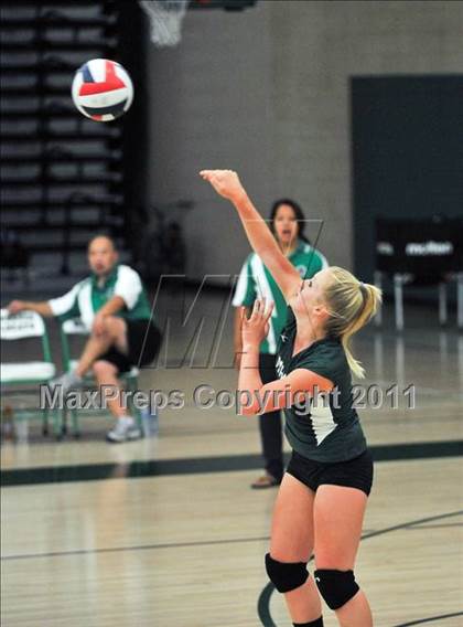 Thumbnail 1 in La Salle @ Monrovia photogallery.