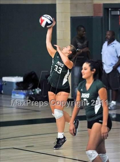 Thumbnail 3 in La Salle @ Monrovia photogallery.