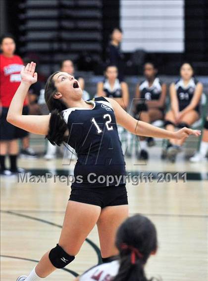 Thumbnail 2 in La Salle @ Monrovia photogallery.