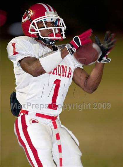 Thumbnail 2 in Corona vs. Poly photogallery.