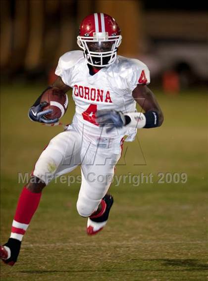 Thumbnail 2 in Corona vs. Poly photogallery.