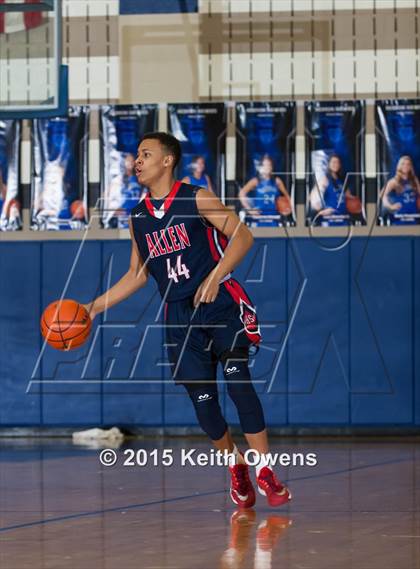 Thumbnail 1 in Allen @ Hebron photogallery.
