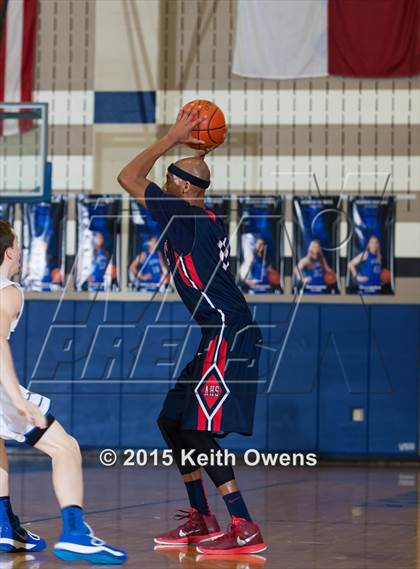 Thumbnail 2 in Allen @ Hebron photogallery.