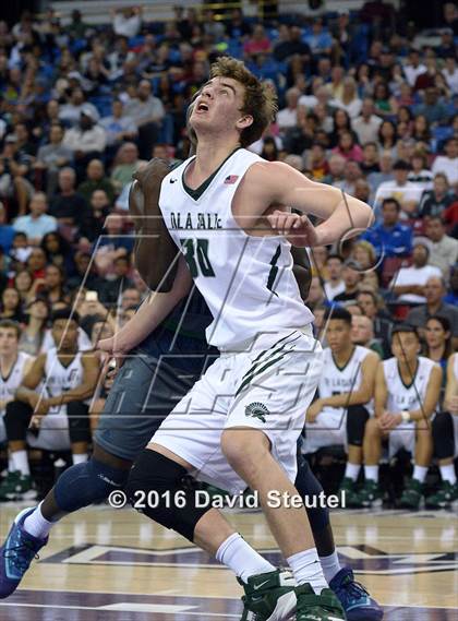 Thumbnail 2 in Chino Hills vs. De La Salle (CIF State Open Division Final) photogallery.