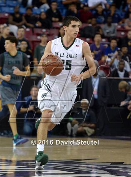 Thumbnail 2 in Chino Hills vs. De La Salle (CIF State Open Division Final) photogallery.