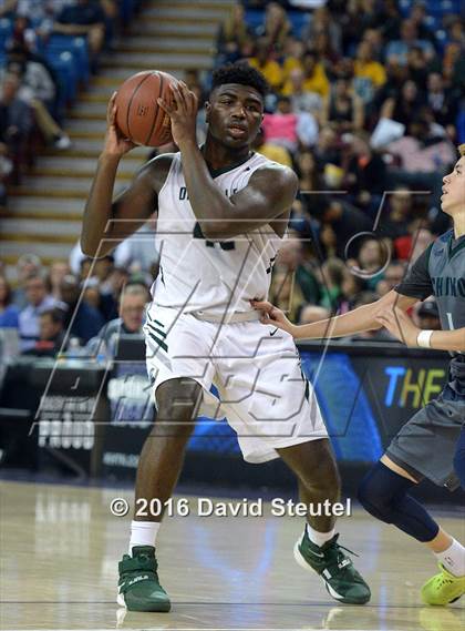 Thumbnail 2 in Chino Hills vs. De La Salle (CIF State Open Division Final) photogallery.