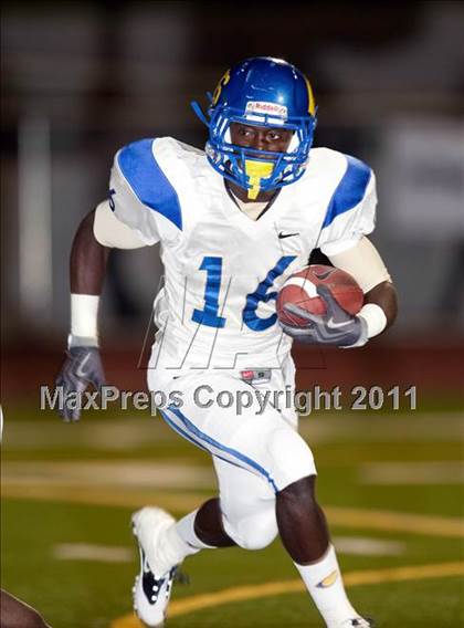 Thumbnail 3 in Crenshaw @ Norco photogallery.