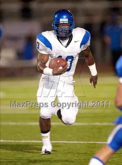 Thumbnail 3 in Crenshaw @ Norco photogallery.
