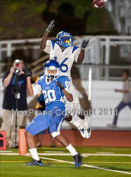 Thumbnail 1 in Crenshaw @ Norco photogallery.
