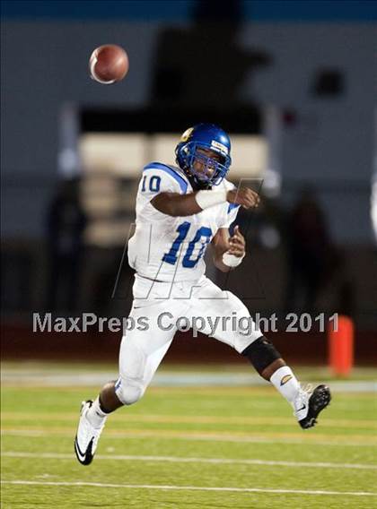 Thumbnail 2 in Crenshaw @ Norco photogallery.