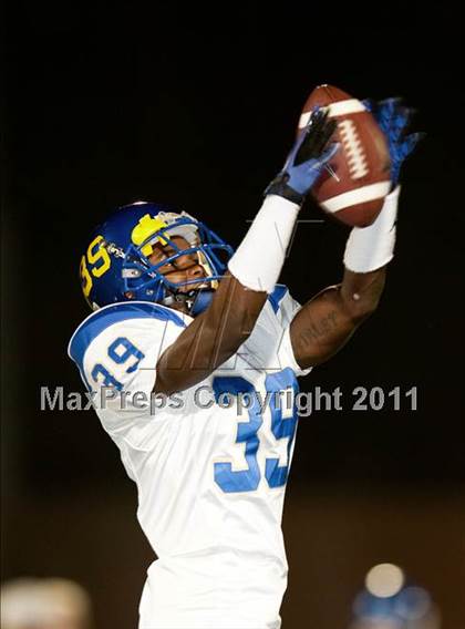 Thumbnail 2 in Crenshaw @ Norco photogallery.