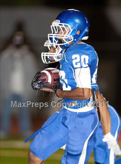 Thumbnail 1 in Crenshaw @ Norco photogallery.