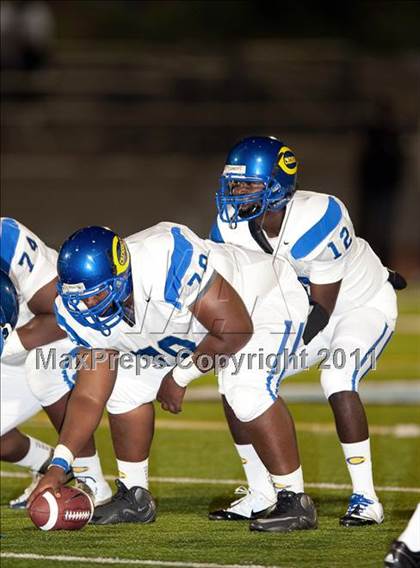 Thumbnail 1 in Crenshaw @ Norco photogallery.