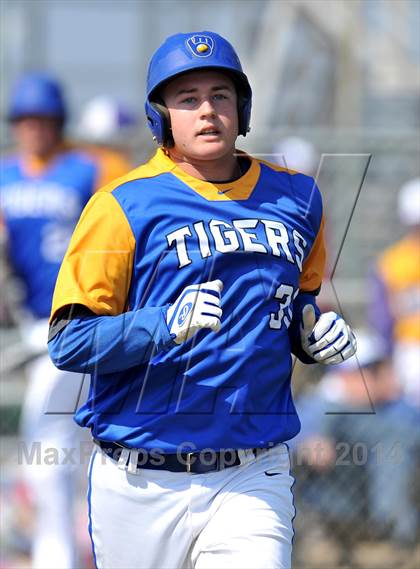 Thumbnail 1 in Whitewright vs. Bland (Blue Ridge Tournament) photogallery.