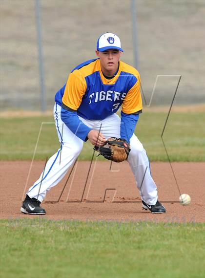 Thumbnail 2 in Whitewright vs. Bland (Blue Ridge Tournament) photogallery.