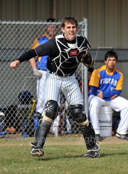 Thumbnail 3 in Whitewright vs. Bland (Blue Ridge Tournament) photogallery.