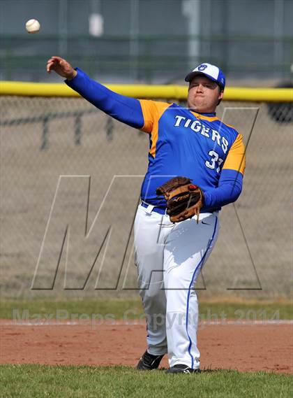 Thumbnail 1 in Whitewright vs. Bland (Blue Ridge Tournament) photogallery.