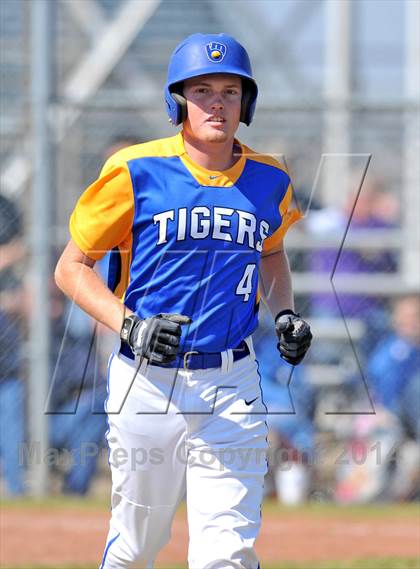 Thumbnail 3 in Whitewright vs. Bland (Blue Ridge Tournament) photogallery.