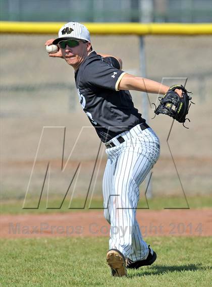 Thumbnail 2 in Whitewright vs. Bland (Blue Ridge Tournament) photogallery.
