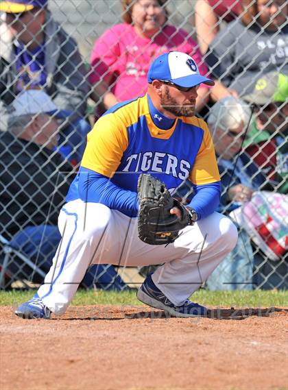 Thumbnail 2 in Whitewright vs. Bland (Blue Ridge Tournament) photogallery.