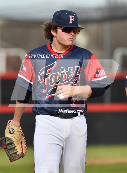 Thumbnail 1 in Liberty Christian vs Grapevine Faith Christian (Texas Private School Classic) photogallery.