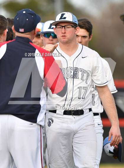 Thumbnail 1 in Liberty Christian vs Grapevine Faith Christian (Texas Private School Classic) photogallery.
