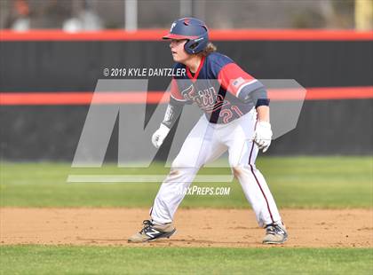 Thumbnail 1 in Liberty Christian vs Grapevine Faith Christian (Texas Private School Classic) photogallery.