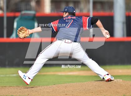 Thumbnail 2 in Liberty Christian vs Grapevine Faith Christian (Texas Private School Classic) photogallery.