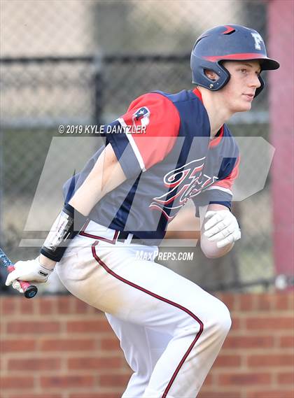 Thumbnail 1 in Liberty Christian vs Grapevine Faith Christian (Texas Private School Classic) photogallery.