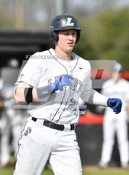 Thumbnail 1 in Liberty Christian vs Grapevine Faith Christian (Texas Private School Classic) photogallery.