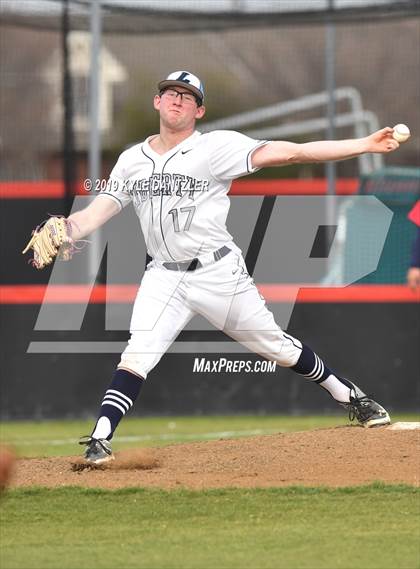 Thumbnail 3 in Liberty Christian vs Grapevine Faith Christian (Texas Private School Classic) photogallery.