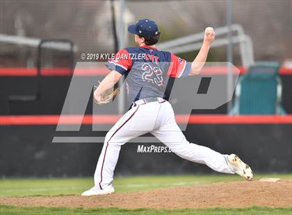 Thumbnail 2 in Liberty Christian vs Grapevine Faith Christian (Texas Private School Classic) photogallery.