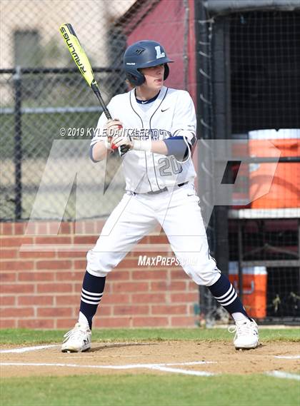 Thumbnail 3 in Liberty Christian vs Grapevine Faith Christian (Texas Private School Classic) photogallery.