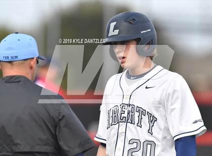 Thumbnail 3 in Liberty Christian vs Grapevine Faith Christian (Texas Private School Classic) photogallery.