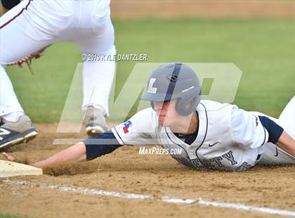 Thumbnail 3 in Liberty Christian vs Grapevine Faith Christian (Texas Private School Classic) photogallery.