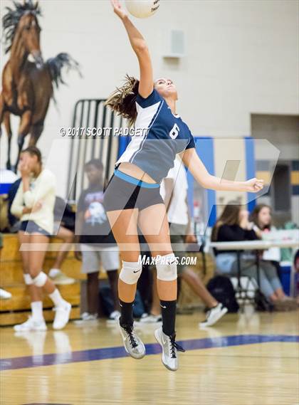 Thumbnail 1 in Great Oak @ Vista Murrieta photogallery.