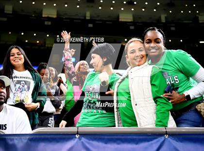 Thumbnail 1 in Sterlington vs. Eunice (LHSAA 3A Final)  photogallery.