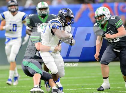 Thumbnail 2 in Sterlington vs. Eunice (LHSAA 3A Final)  photogallery.