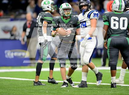 Thumbnail 3 in Sterlington vs. Eunice (LHSAA 3A Final)  photogallery.