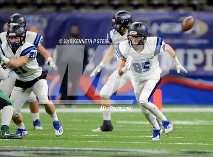 Thumbnail 2 in Sterlington vs. Eunice (LHSAA 3A Final)  photogallery.