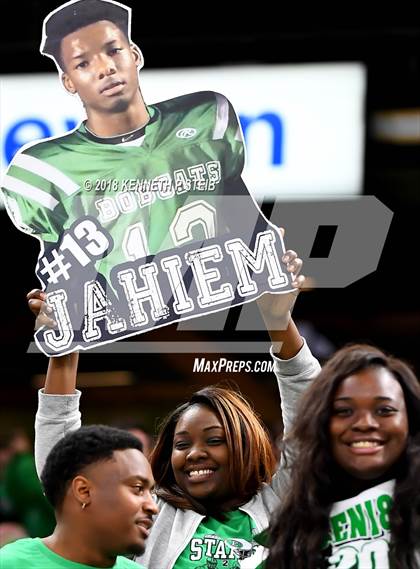 Thumbnail 2 in Sterlington vs. Eunice (LHSAA 3A Final)  photogallery.