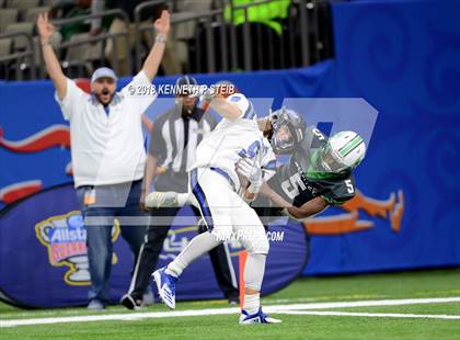 Thumbnail 2 in Sterlington vs. Eunice (LHSAA 3A Final)  photogallery.
