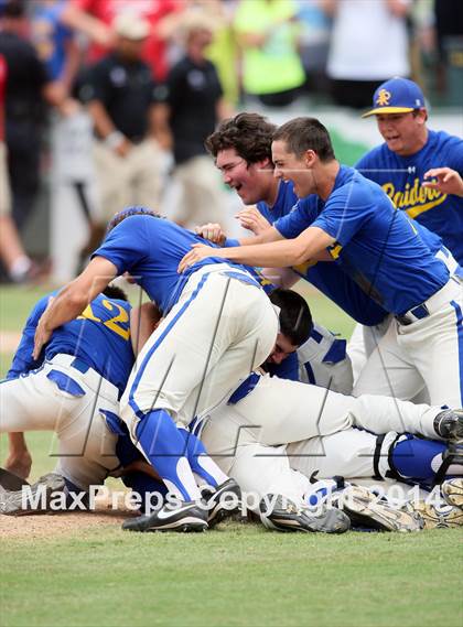 Thumbnail 1 in Troy vs. Sunnyvale (UIL 2A Final) photogallery.