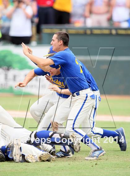 Thumbnail 3 in Troy vs. Sunnyvale (UIL 2A Final) photogallery.