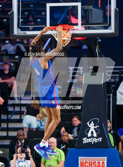 Thumbnail 3 in Lake Norman vs North Mecklenburg (NCHSAA 4A Regional Final) photogallery.
