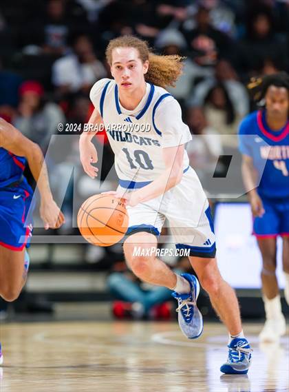 Thumbnail 2 in Lake Norman vs North Mecklenburg (NCHSAA 4A Regional Final) photogallery.
