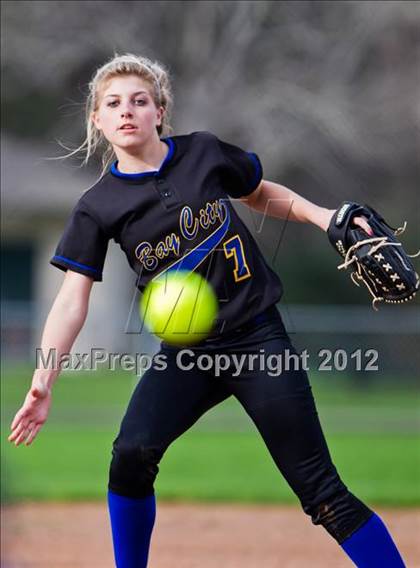 Thumbnail 1 in Sweeny vs Bay City (1st Capitol Classic) photogallery.