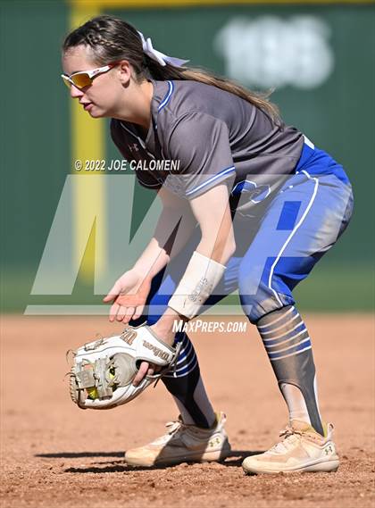 Thumbnail 1 in Lee vs MacArthur [Douglas] photogallery.